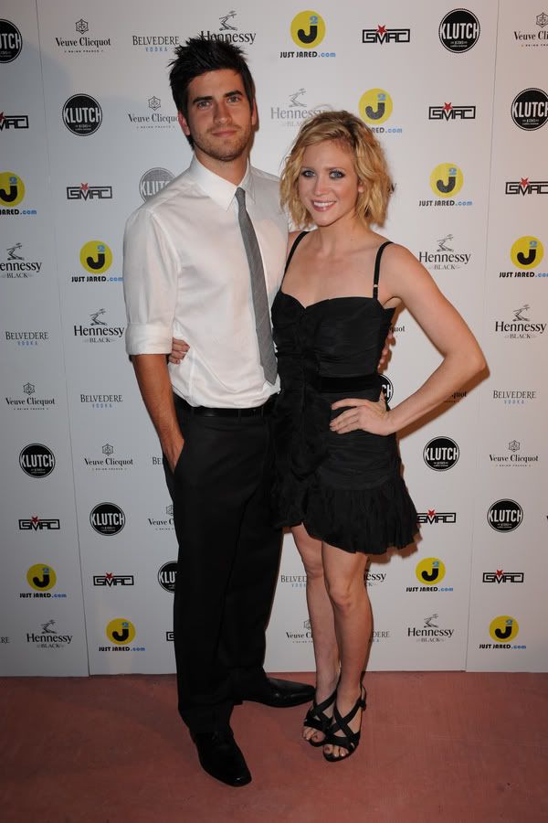 http://celebthumbs.blogspot.com/2010/01/brittany-snow-klutch-nightclub-in-miami.html