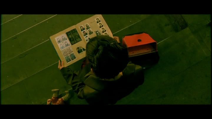 http://i721.photobucket.com/albums/ww212/r2ige/Amelie_193.jpg?t=1267713874