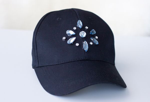 DIY embossed crystal baseball cap