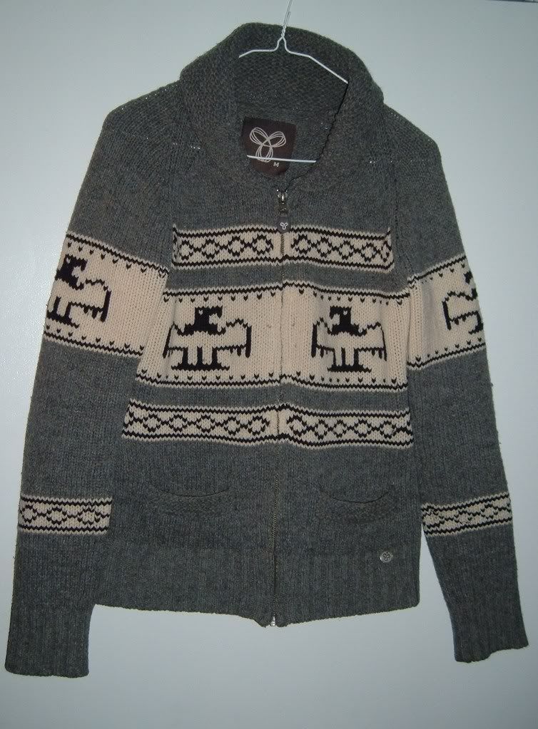 Aritzia Knit Sweater