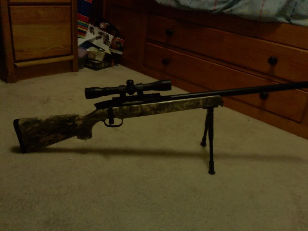 http://i721.photobucket.com/albums/ww216/walklikeapenguin/M40A3sniper.jpg