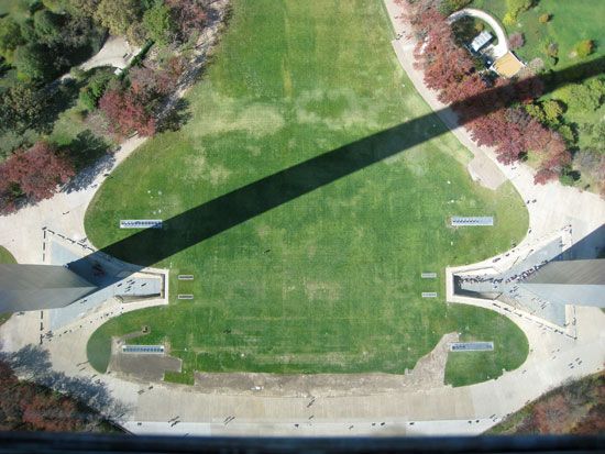 Looking Down from the Arch