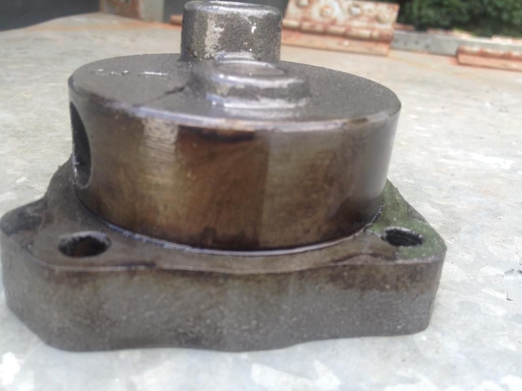 Type 4 oil pumps....... The Late Bay