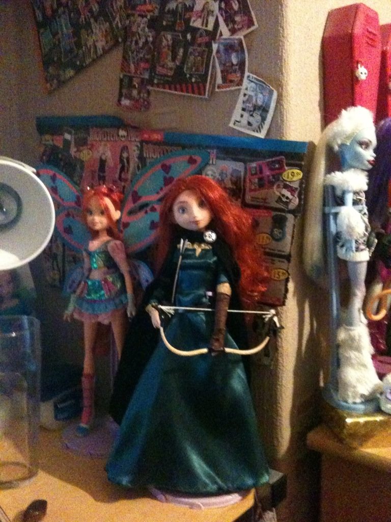 merida and angus doll set