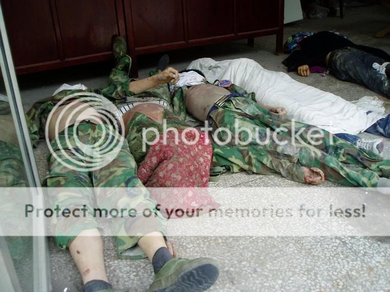 汶川遇难者遗体图片
